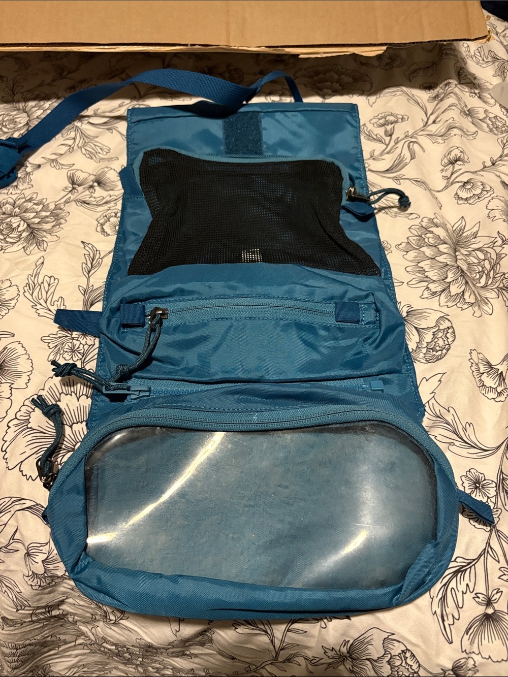 REI toiletry bag
